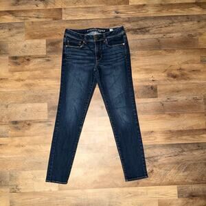 American Eagle women’s super skinny blue jeans